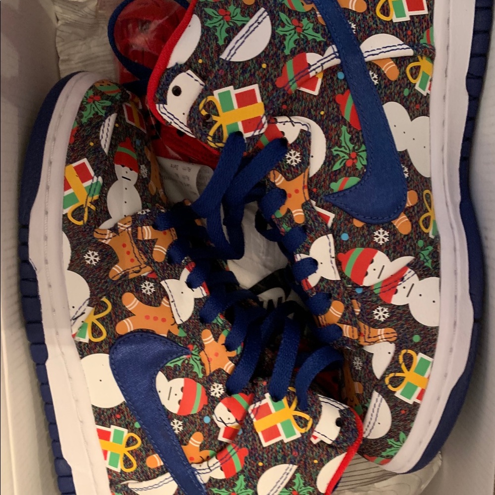 Ugly Christmas Sweater Nike’s